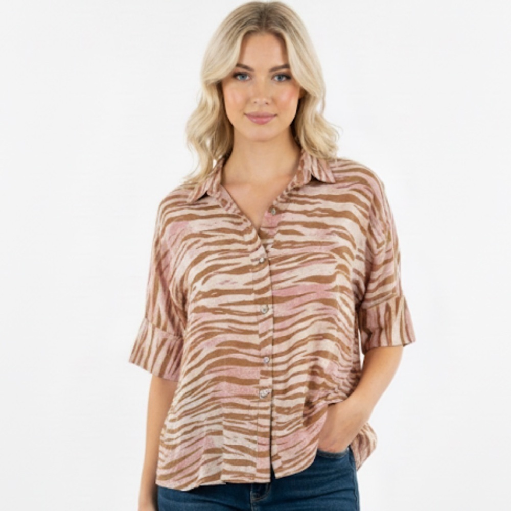 Entro pink Zebra Print Button-Up Blouse size small oversized